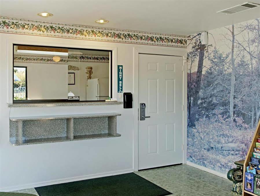 Americas Best Value Inn Mckinney Esterno foto